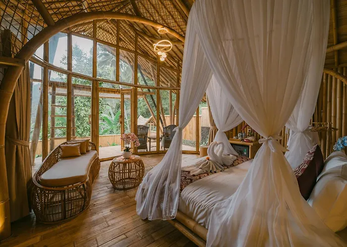 Sunrise Hill Bamboo House-private Jungle *