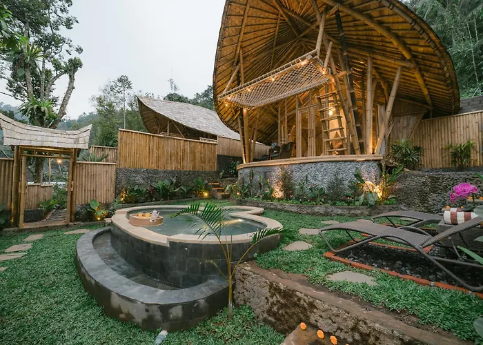 Sunrise Hill Bamboo House-private Jungle Sidemen (Bali)