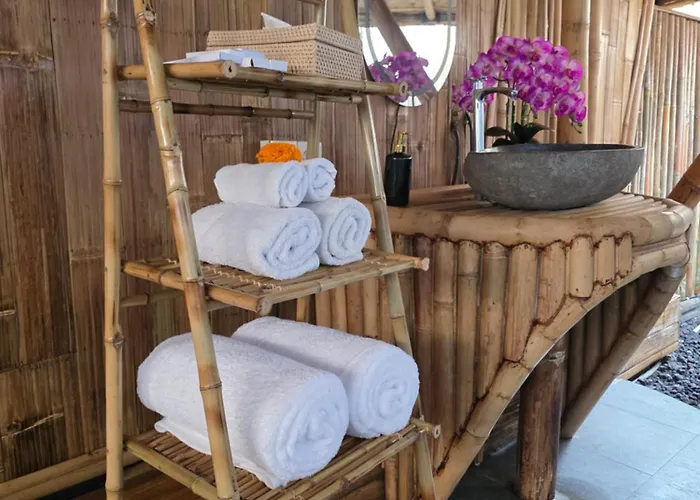 Villa Sunrise Hill Bamboo House-private Jungle *
