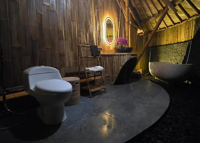 Sunrise Hill Bamboo House-private Jungle Villa *