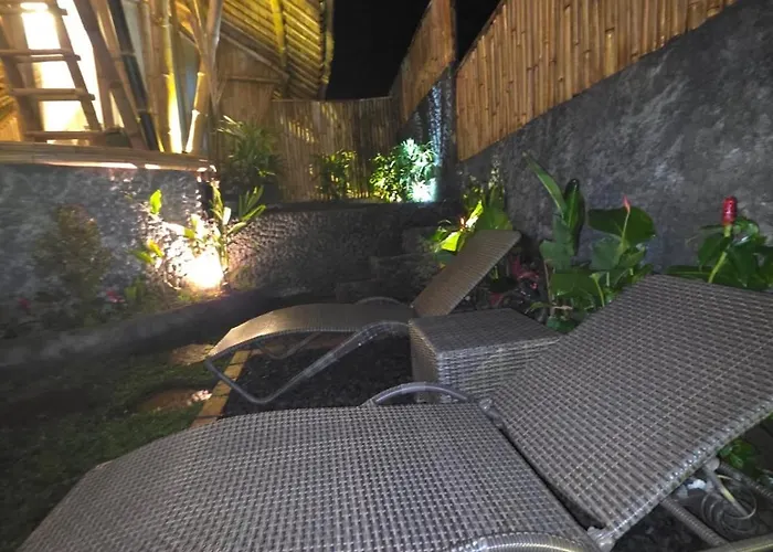 Sunrise Hill Bamboo House-private Jungle Sidemen (Bali)