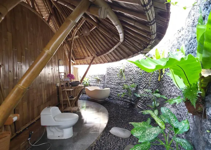 Villa Sunrise Hill Bamboo House-private Jungle *